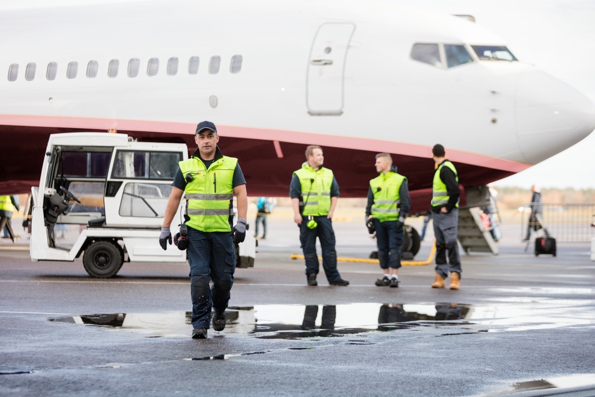 airport mechanics