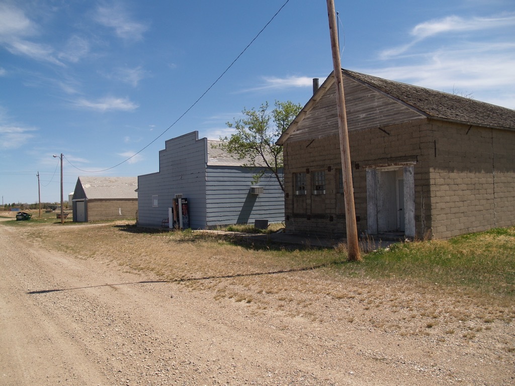 loraine nd 50 tiniest towns in the US