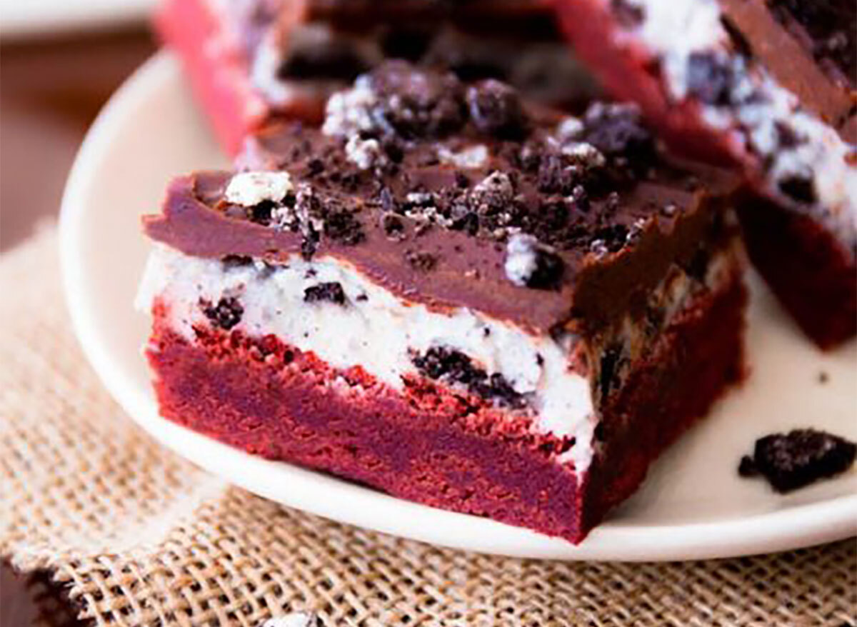 red velvet oreo brownie on plate