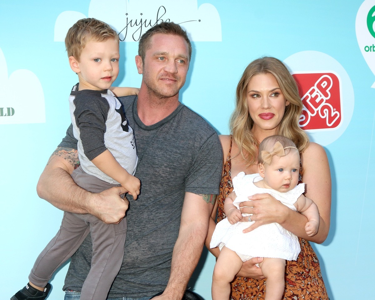 Devon Sawa with family