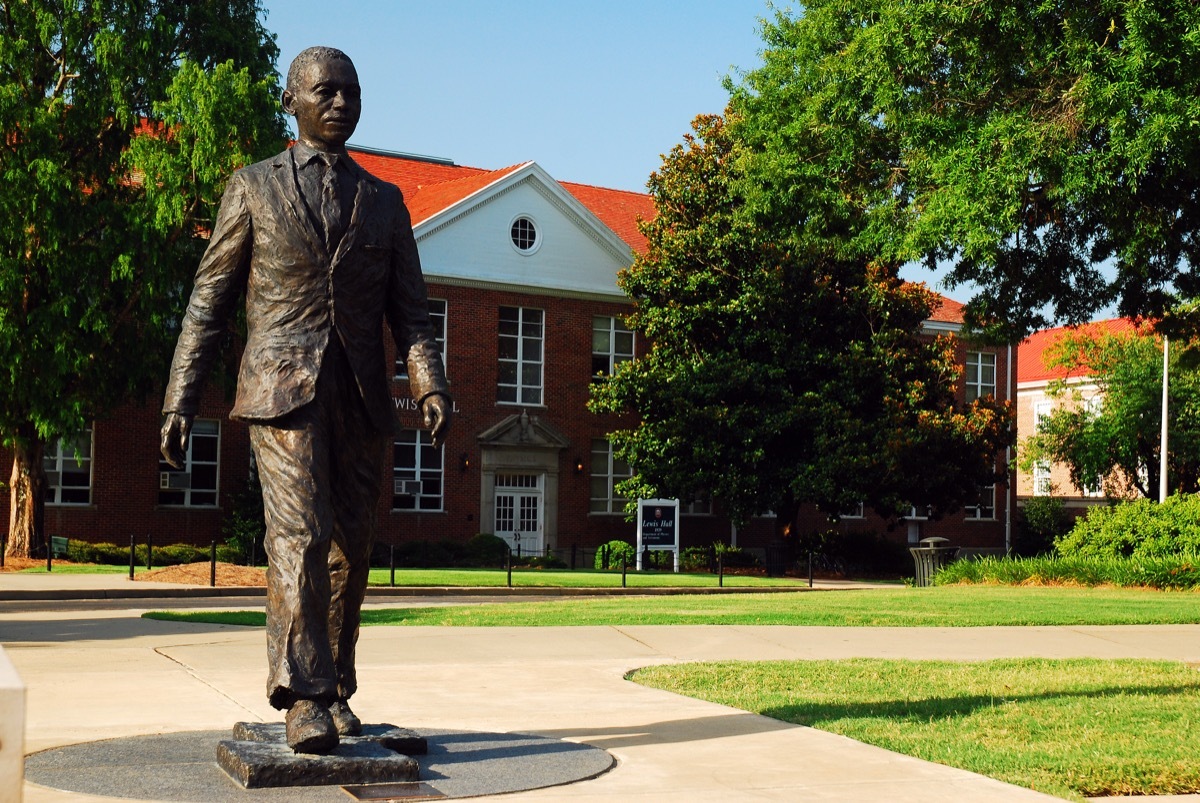 james meredith statue university of mississippi famous state statues