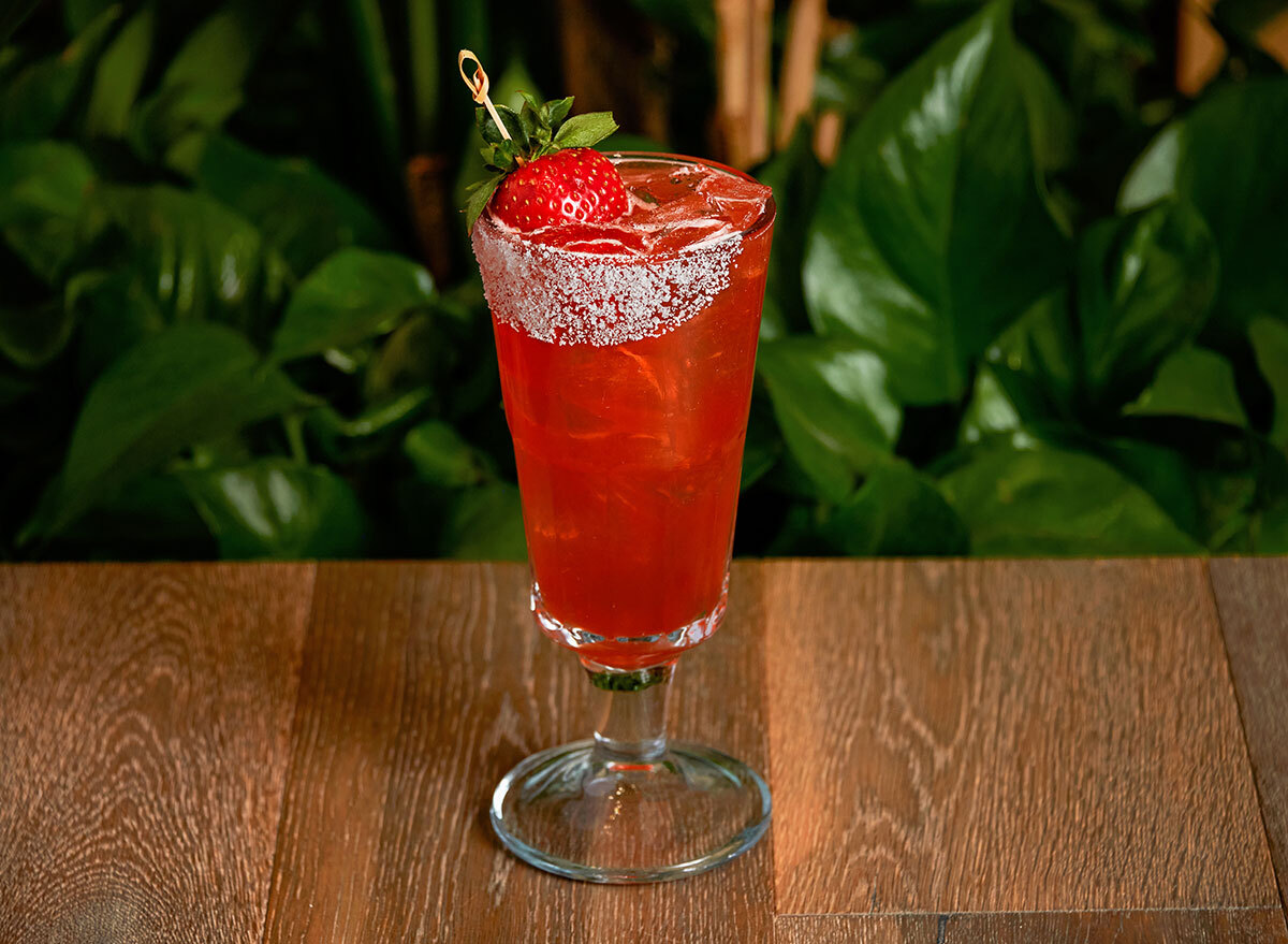 cheesecake factory strawberry infused margarita