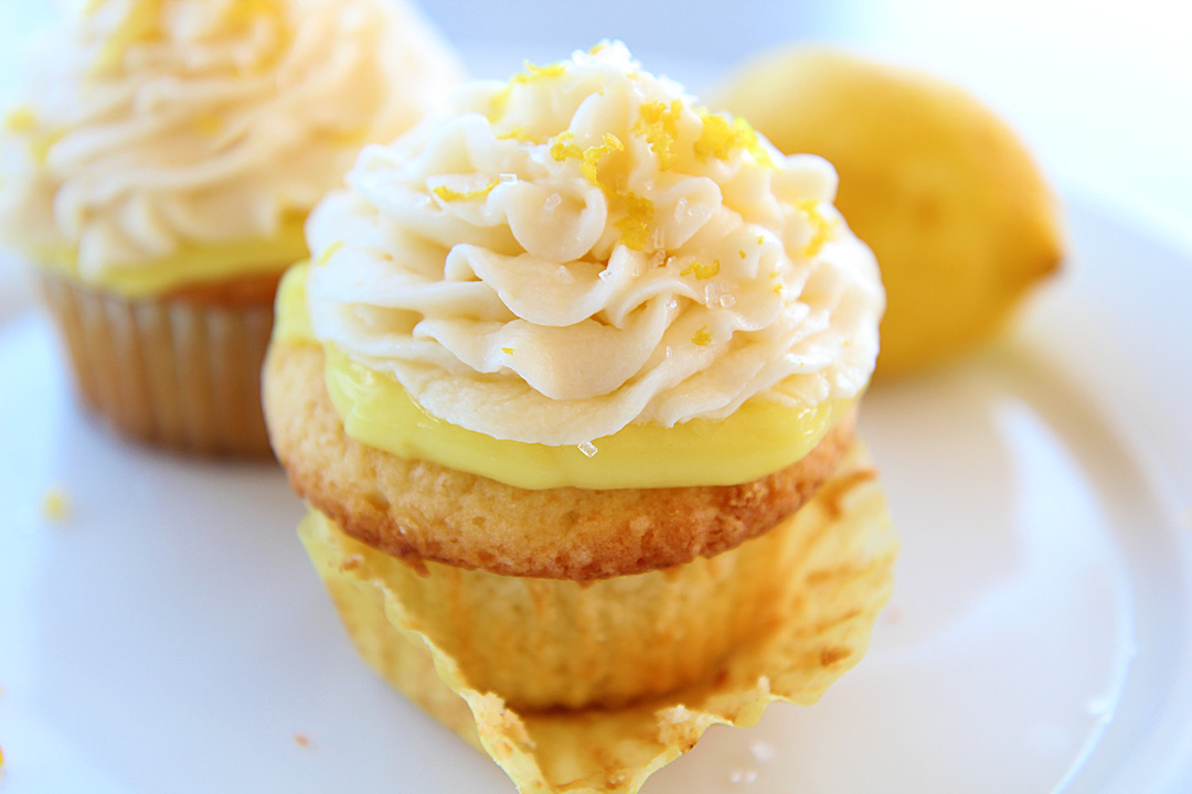 What Cupcake Are You According to Your Horoscope - Lemon cupcake