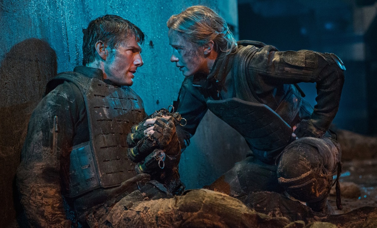 Tom Cruise and Emily Blunt in Edge of Tomorrow