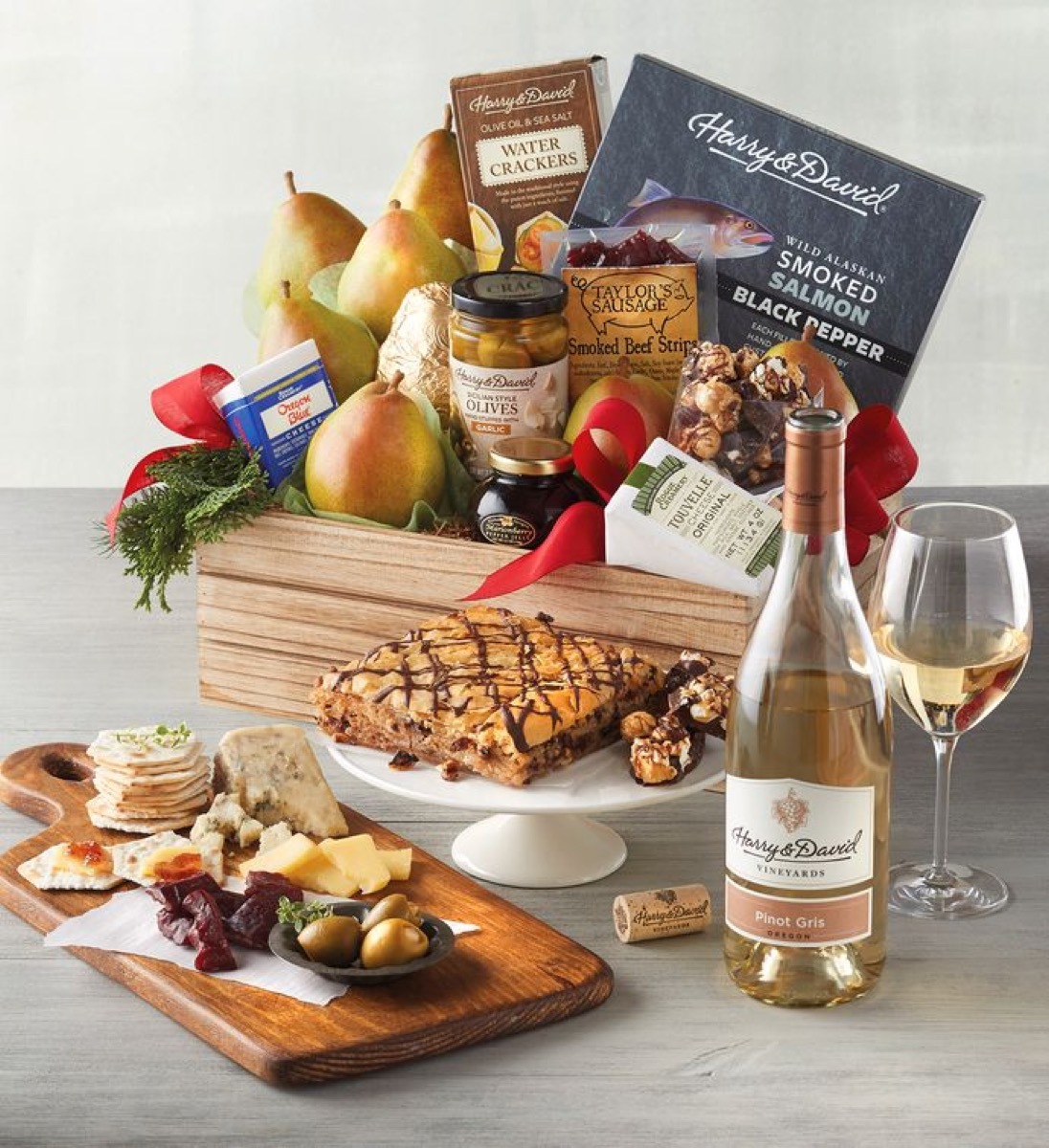 Food and wine gift basket