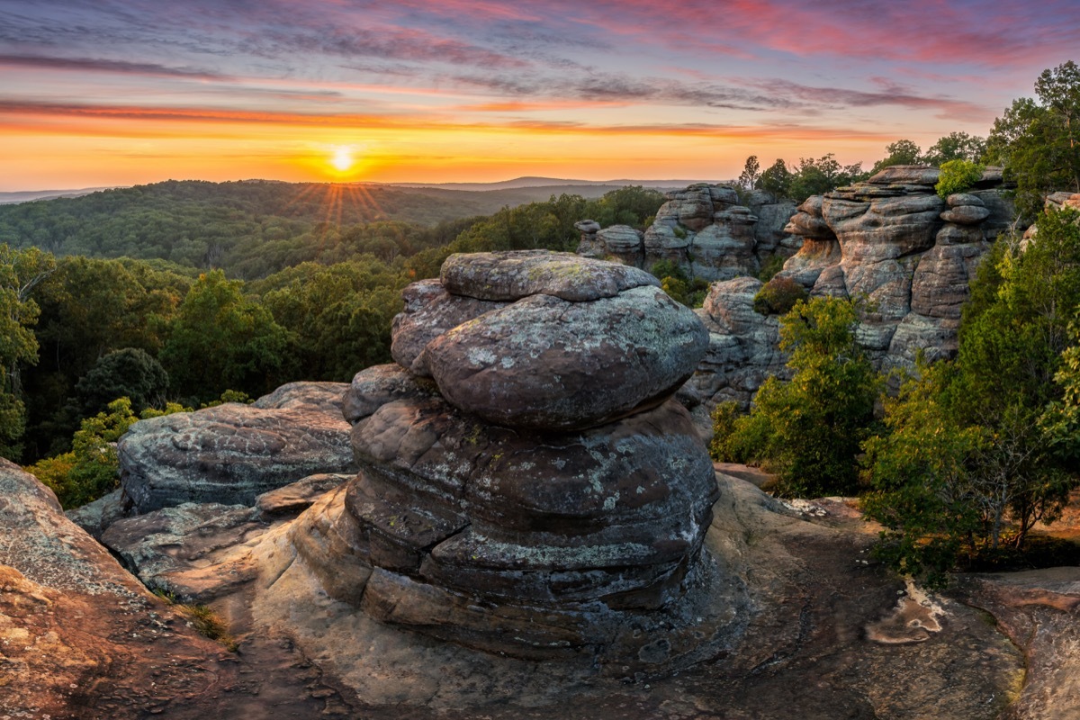 garden of the gods illinois state natural wonders