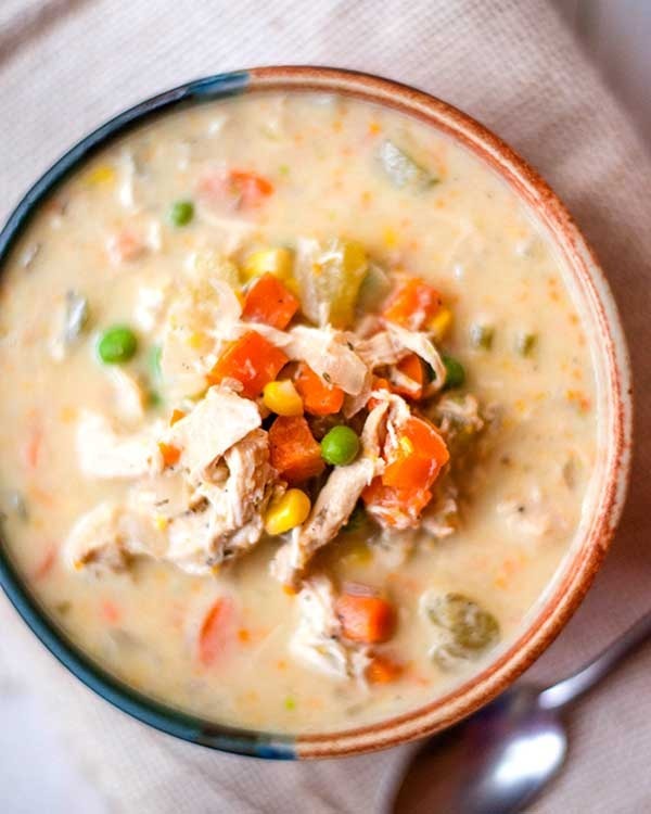 slow cooker healthy chicken pot pie stew