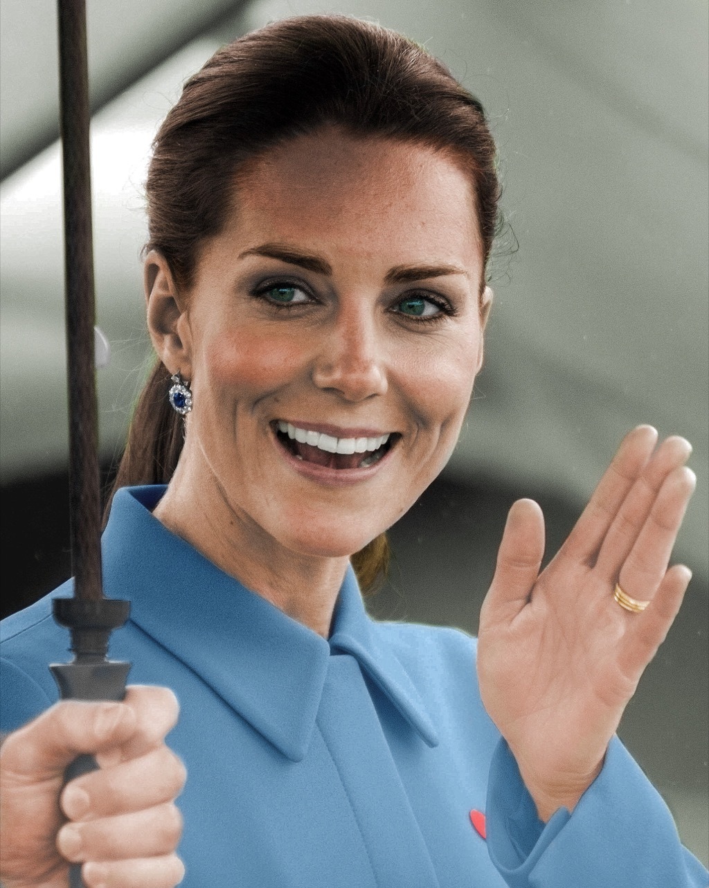 Kate Middleton only wears queen approved nail polish