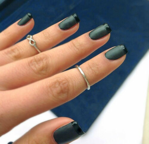 matte-manicures-youll-be-obsessed-with-05