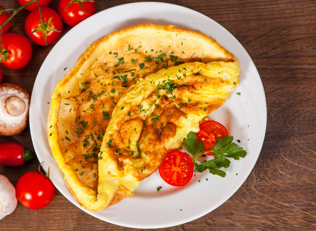 Omelet with veggies