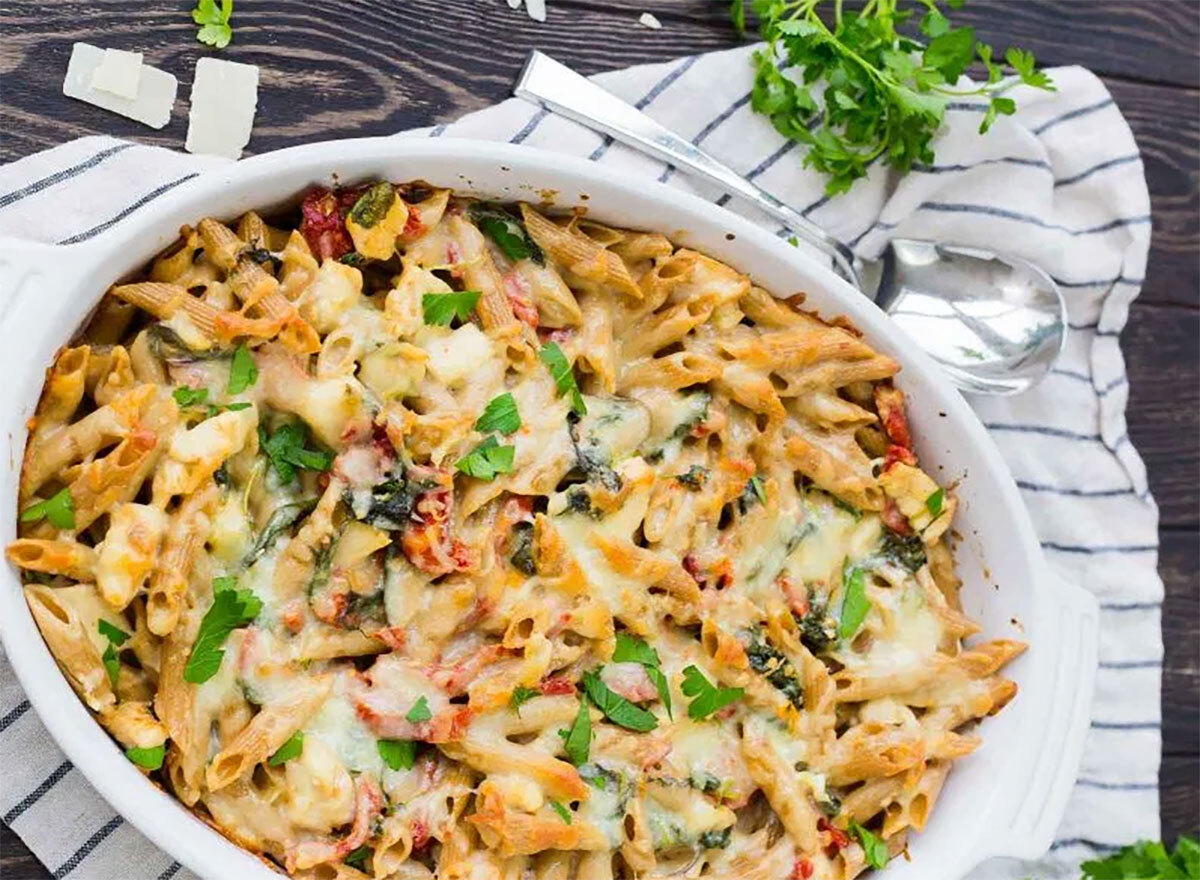 chicken tuscan pasta bake