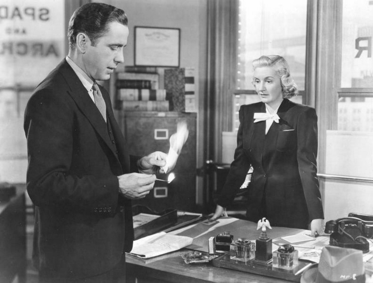 Humphrey Bogart and Lee Patrick in The Maltese Falcon (1941)