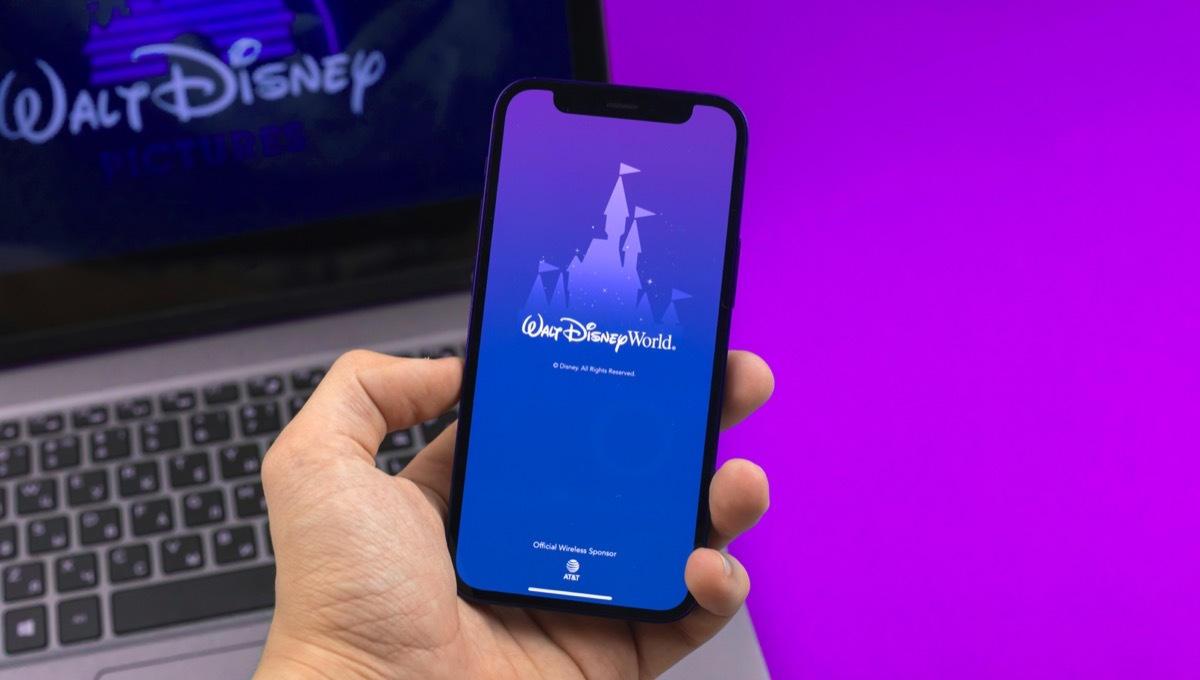 walt disney world app and webstie