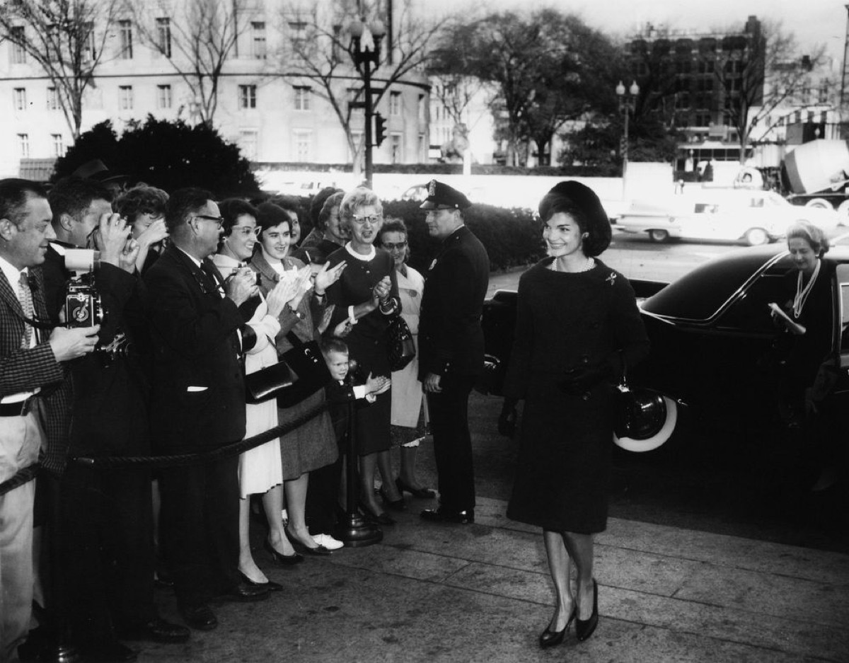 Jackie kennedy attending the opening of an exhibit jackie kennedy secrets