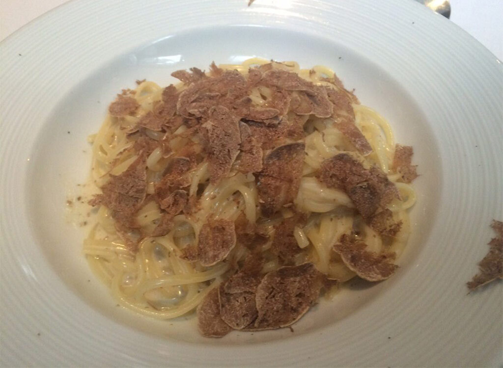 White alba truffle pasta from madeo