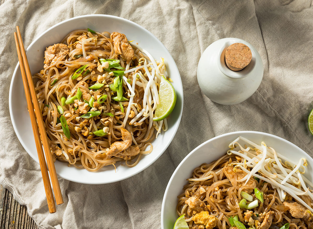 chicken pad thai