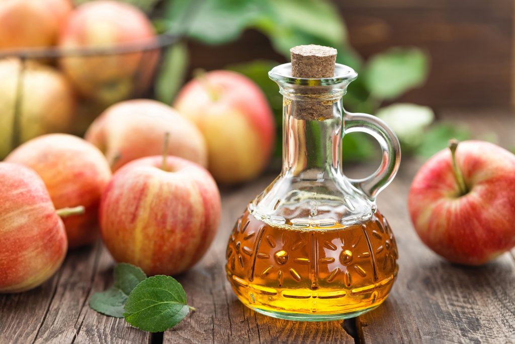 Apple cider vinegar  | 10 Best Natural Skin Exfoliators | Her Beauty