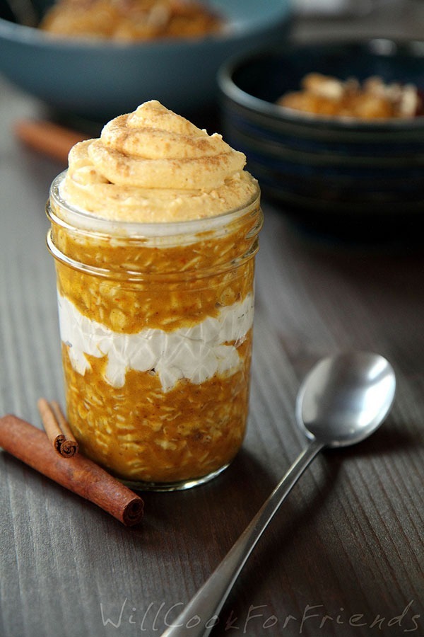 mason jar oatmeal pumpkin pie