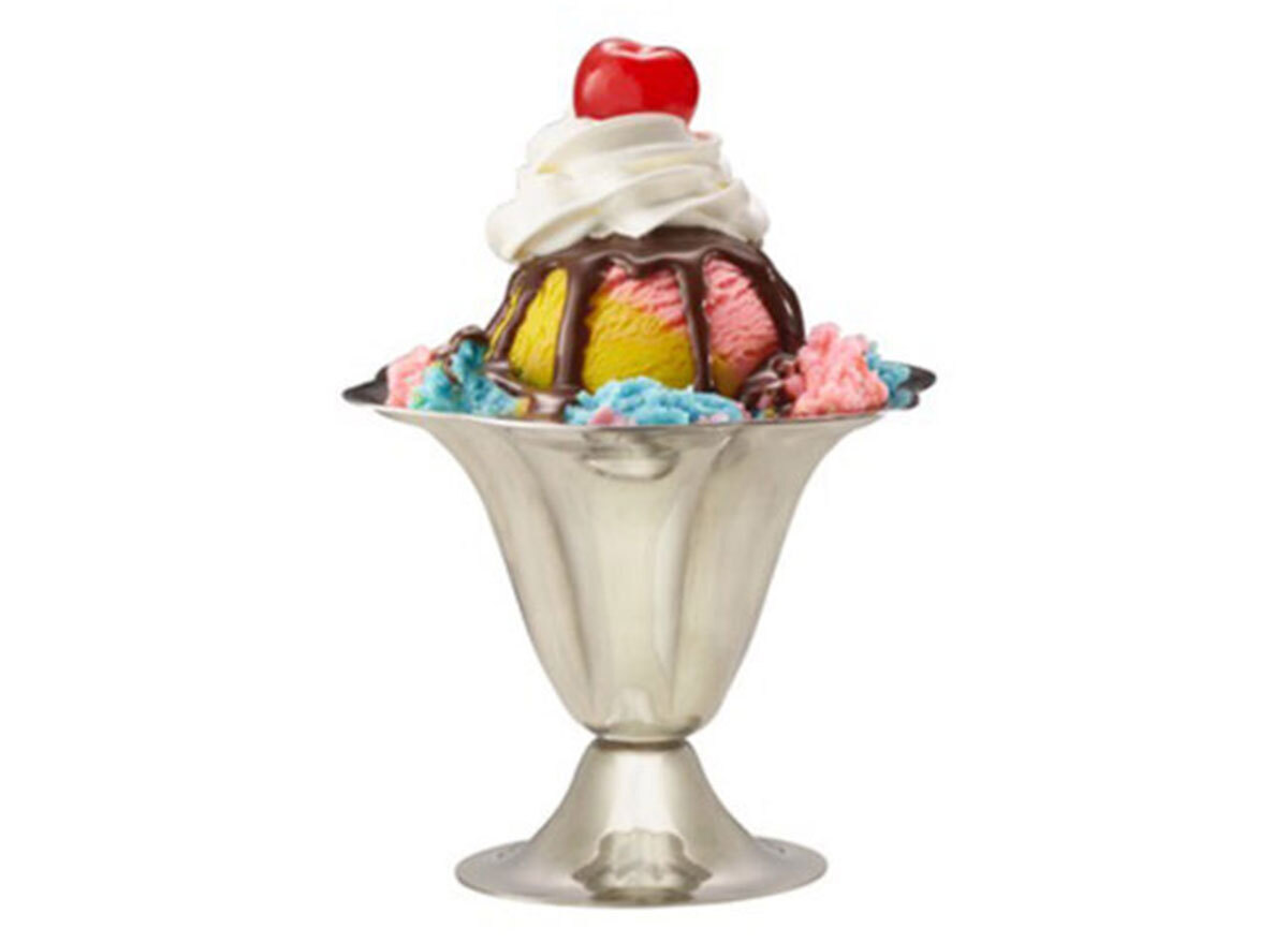 friendlys superman sundae