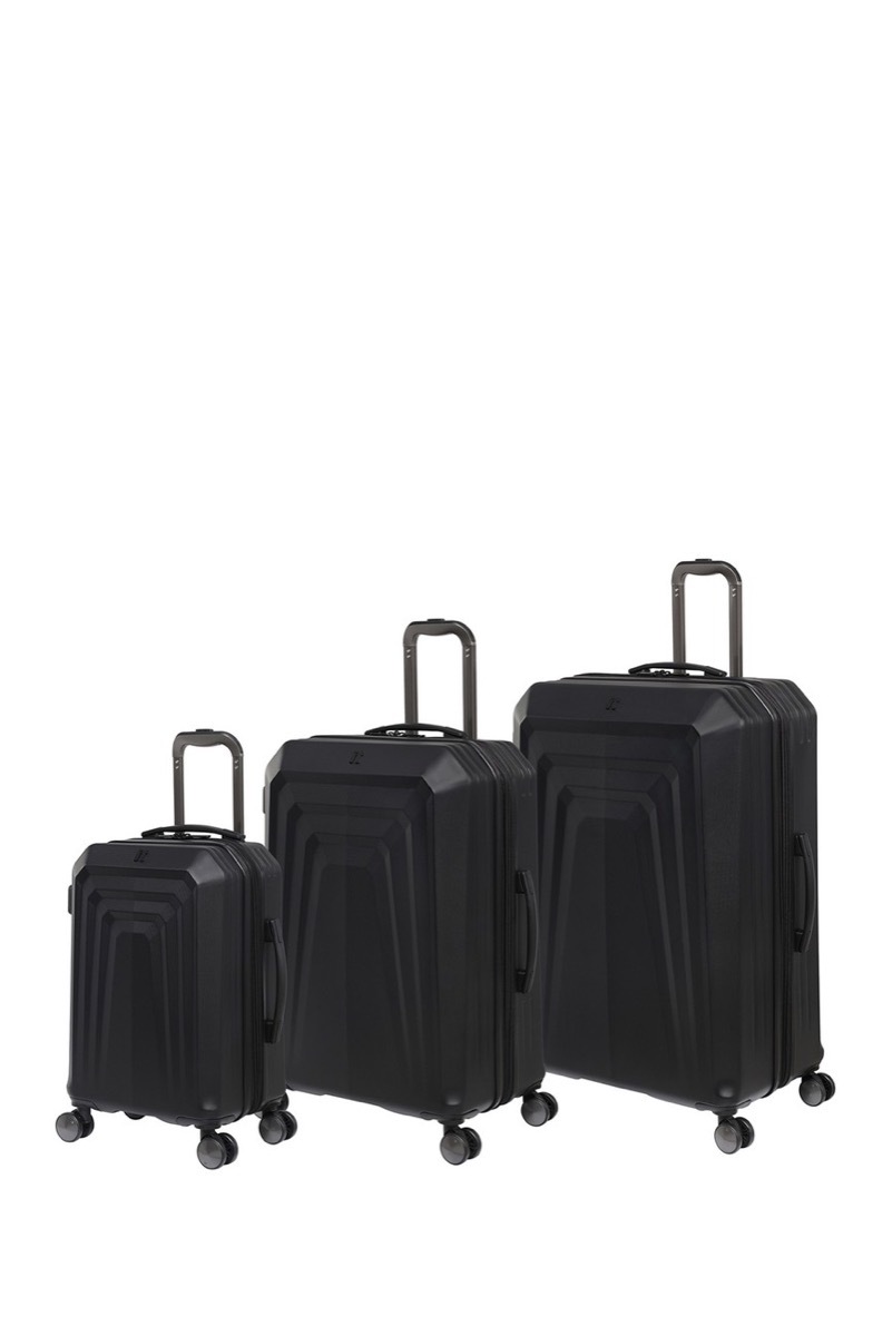 3 sizes of luggage in black