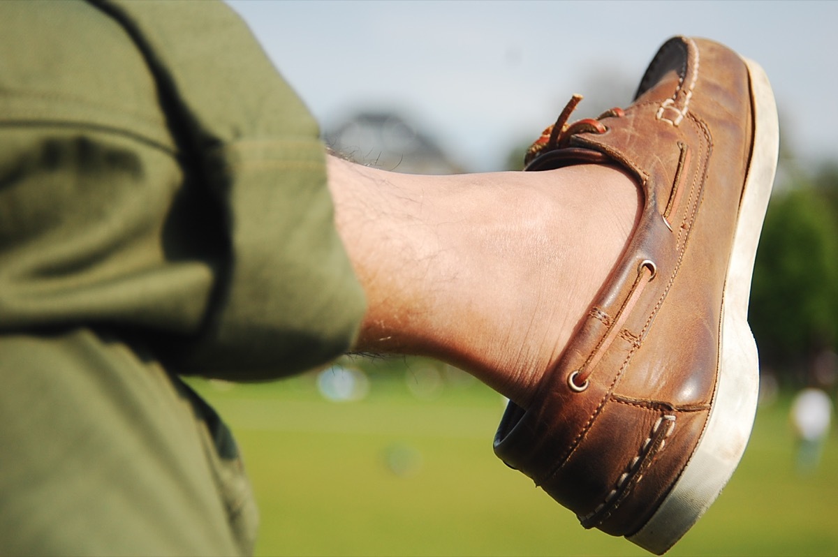 90s fashion boat shoes