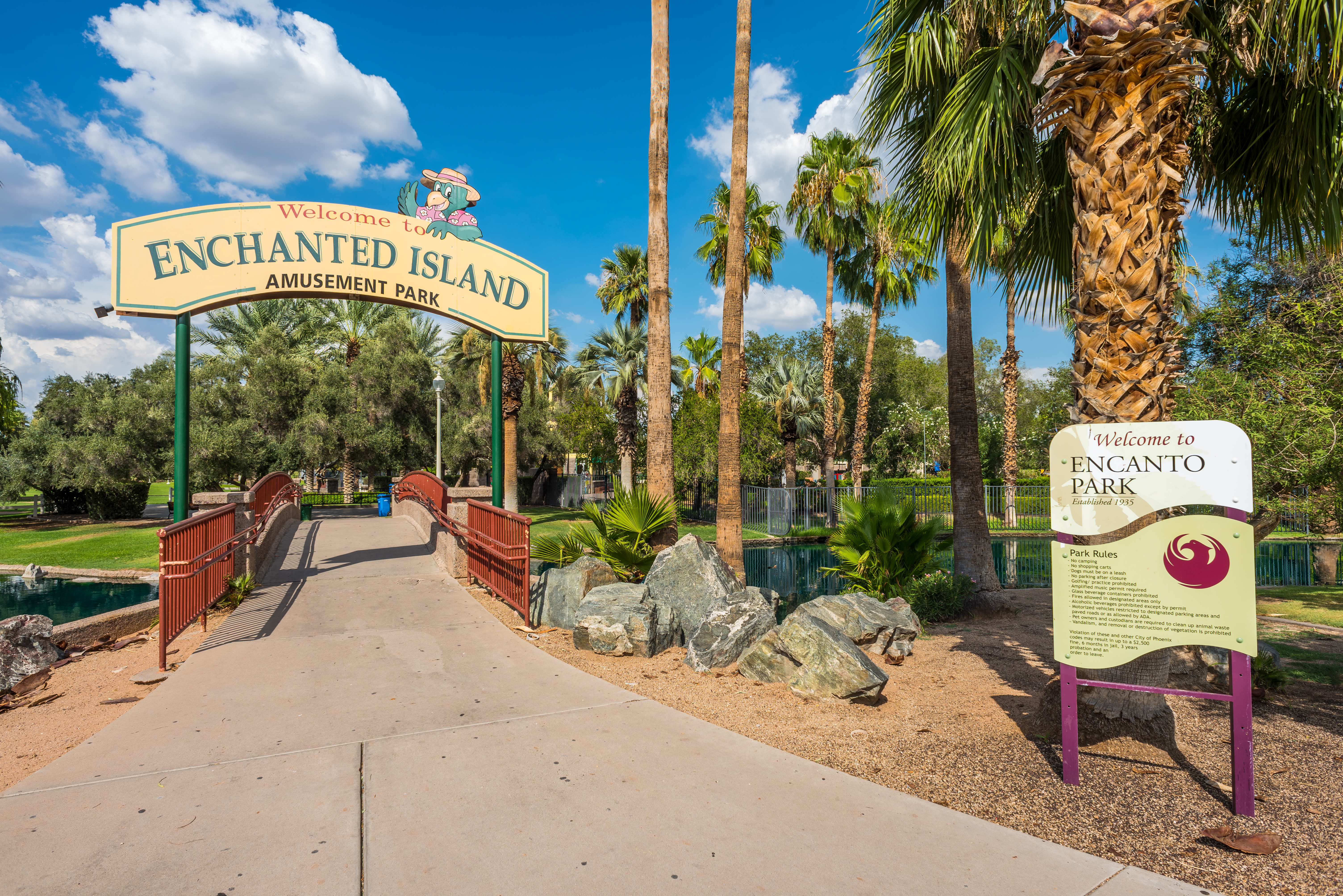 enchanted island amusement park