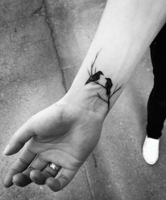 amazingly-attractive-wrist-tattoo-ideas-12