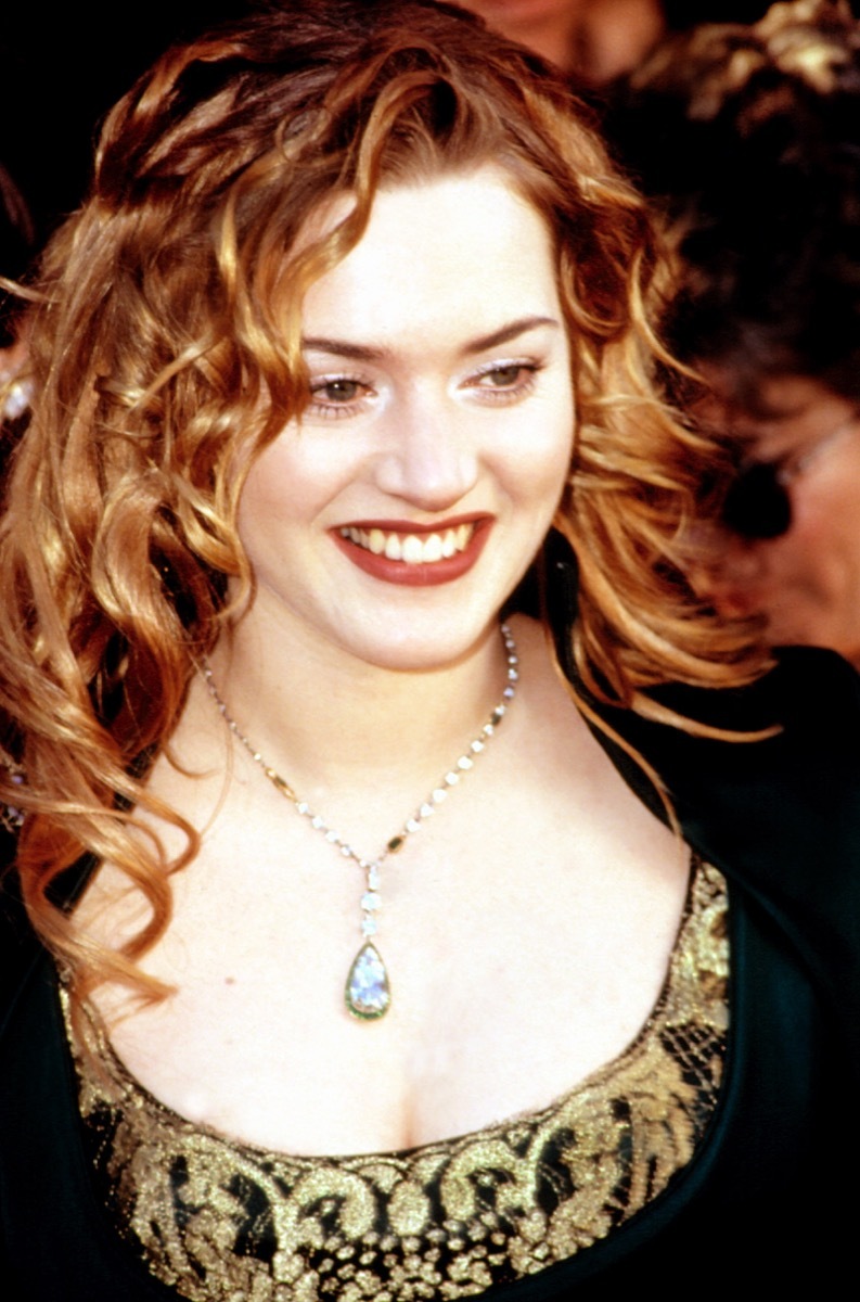 Celebrity Kate Winslet looks young at 1998 Oscars, Academy Awards