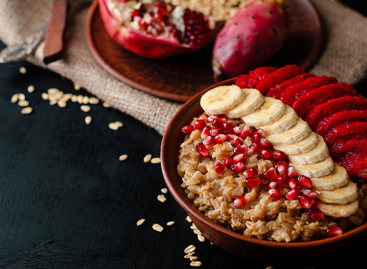 pomegranate seeds oatmeal