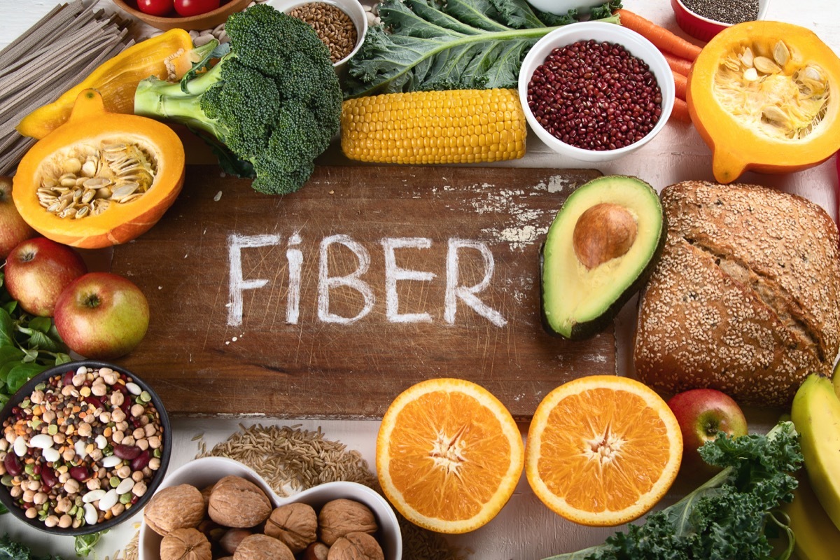 High in fiber foods surrounding the word 