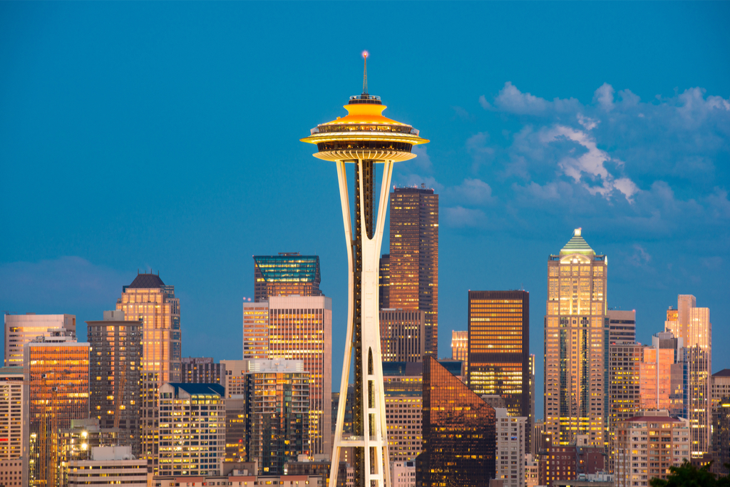 Space Needle Seattle Tourist Traps That Locals Hate