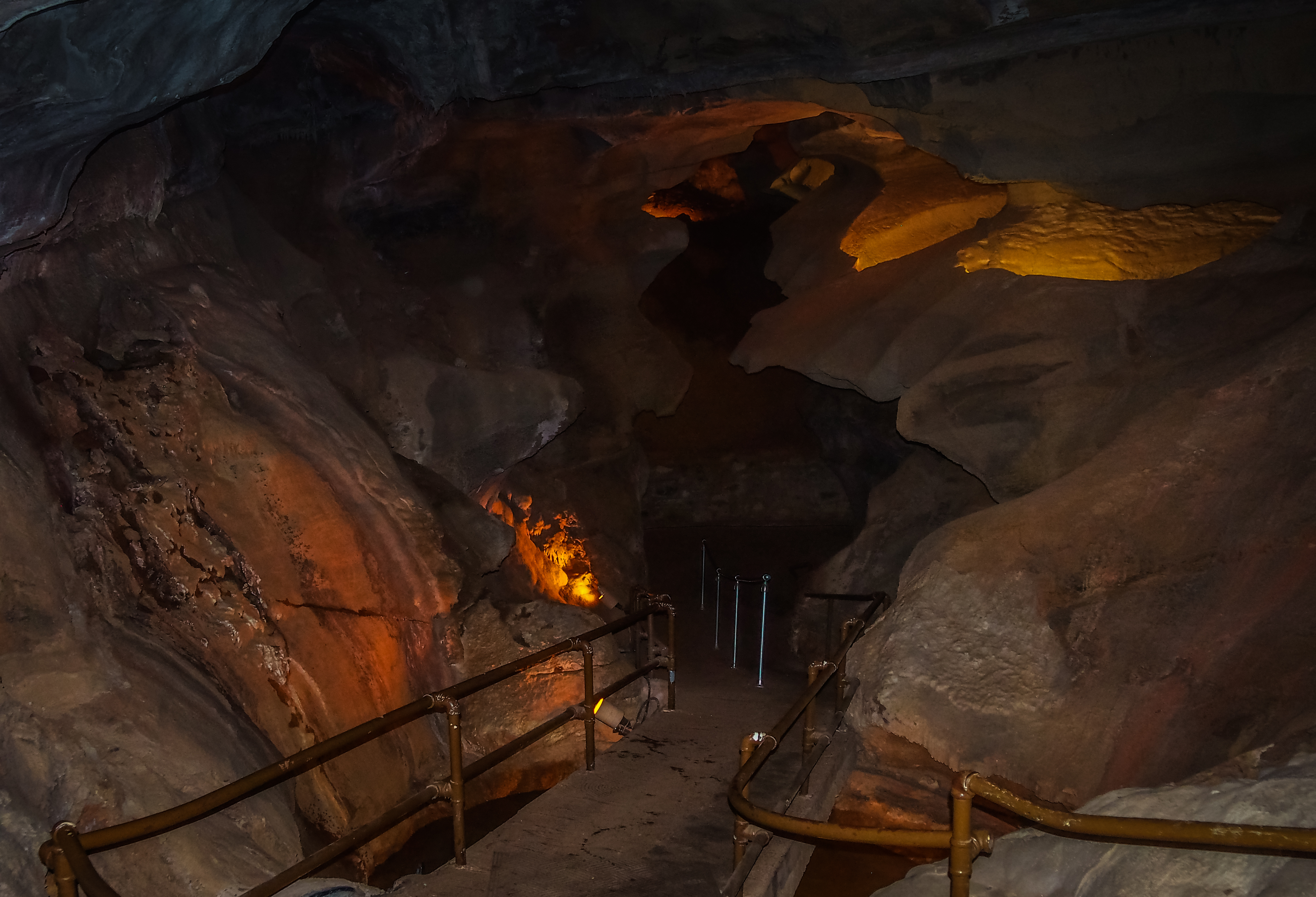 cave of the winds in colorado springs