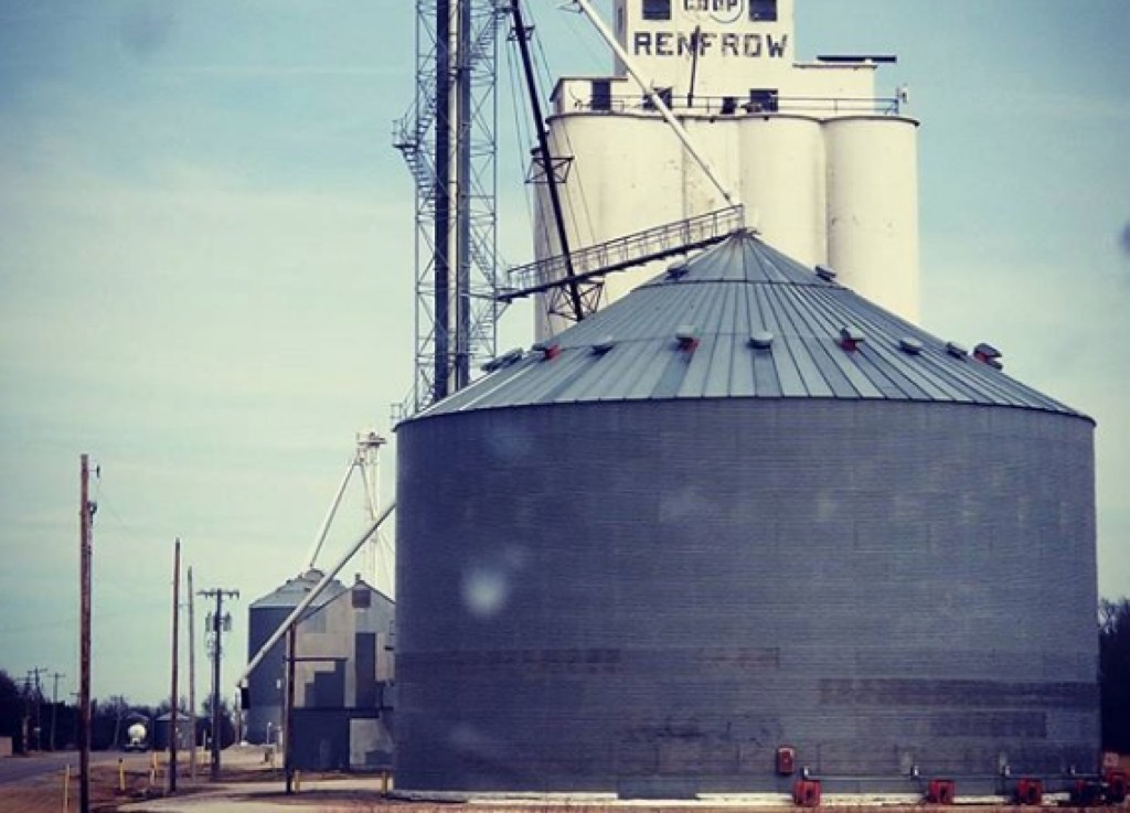 renfrow ok 50 tiniest towns in the US