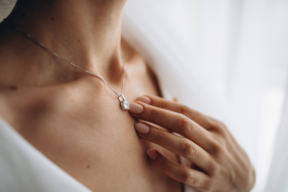 woman wearing a necklace