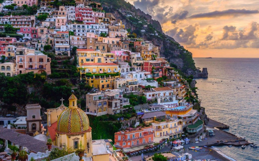 Positano | I 10 borghi italiani che devi assolutamente visitare | Her Beauty