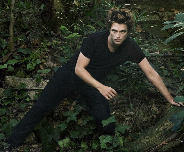 Modeling | 15 Unexpected Facts About Robert Pattinson | Her Beauty