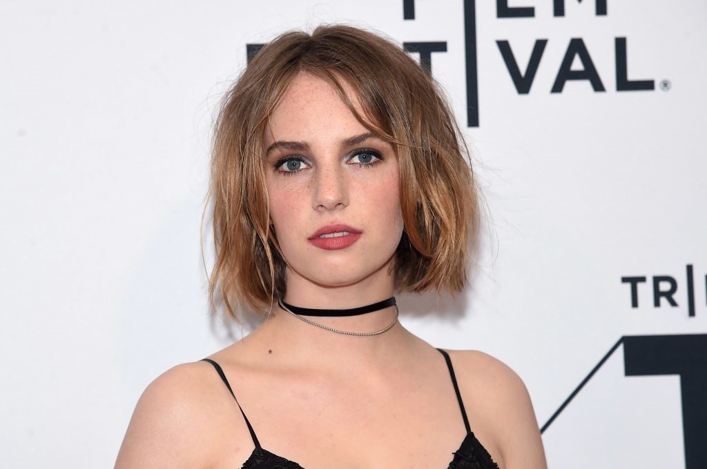 Maya’s zodiac sign is Cancer | 13 Interesting Facts about Maya Hawke | Her Beauty